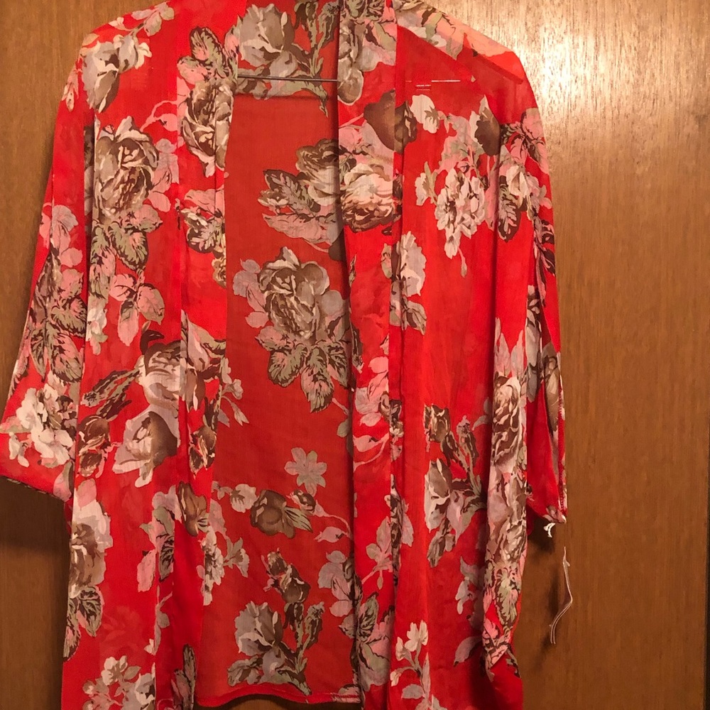 NWT EMK Clothing Kimono